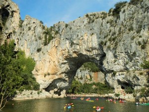 Vallon Pont d'Arc en Canoë
