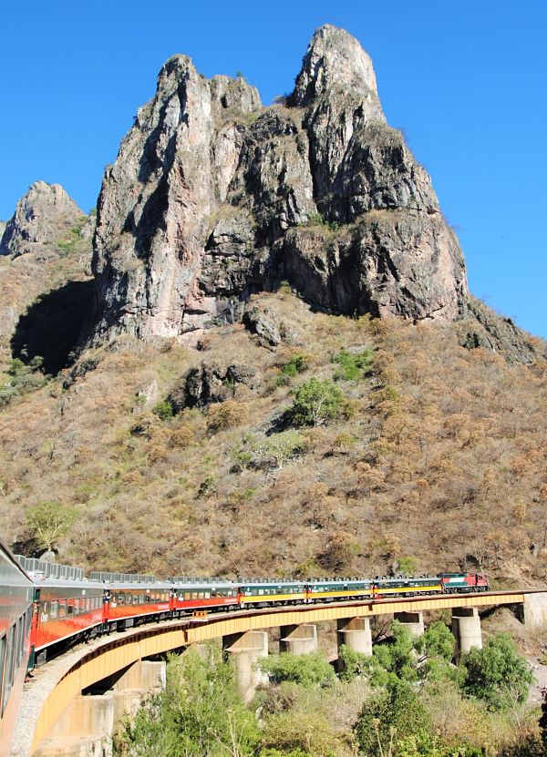 Le Chepe Informations sur le seul train de voyageur du Mexique