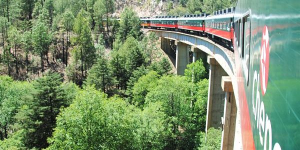 Pont avec le Chepe Pont avec le Chepe