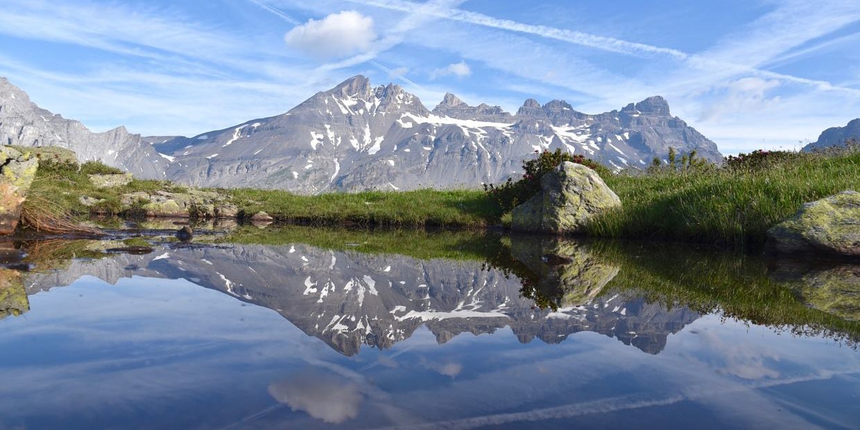 Randonnée dans le Valais entre Salanfe, le Luisin et les Dents du Midi Randonnée dans le Valais entre Salanfe, le Luisin et les Dents du Midi