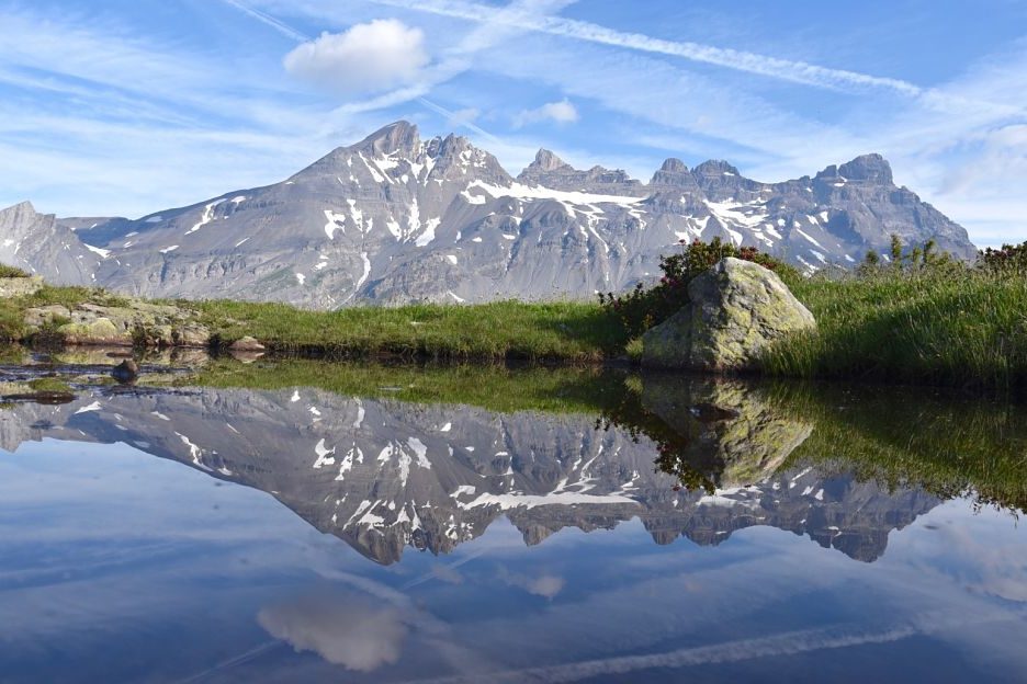 Randonnée dans le Valais entre Salanfe, le Luisin et les Dents du Midi Randonnée dans le Valais entre Salanfe, le Luisin et les Dents du Midi