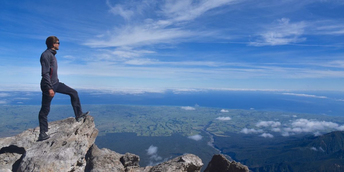 Ascension du mont Taranaki en Nouvelle-Zélande une randonnée difficile