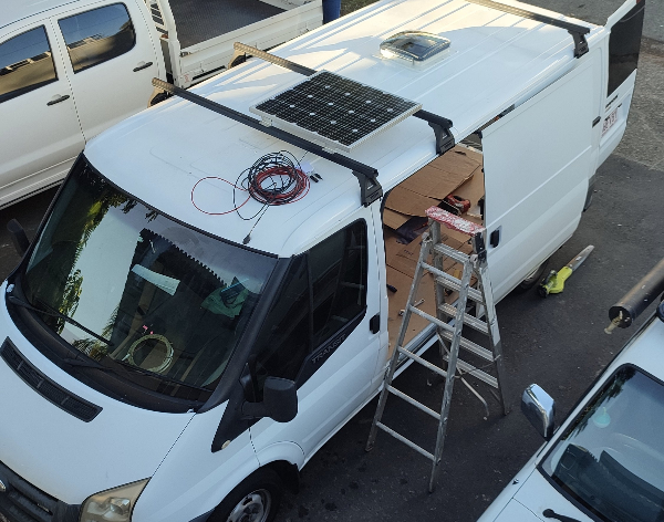 Prix de l'installation électrique et du panneau solaire sur notre van